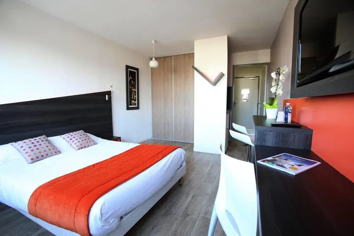 Aparthotel para 2 personas, con terraza - 1