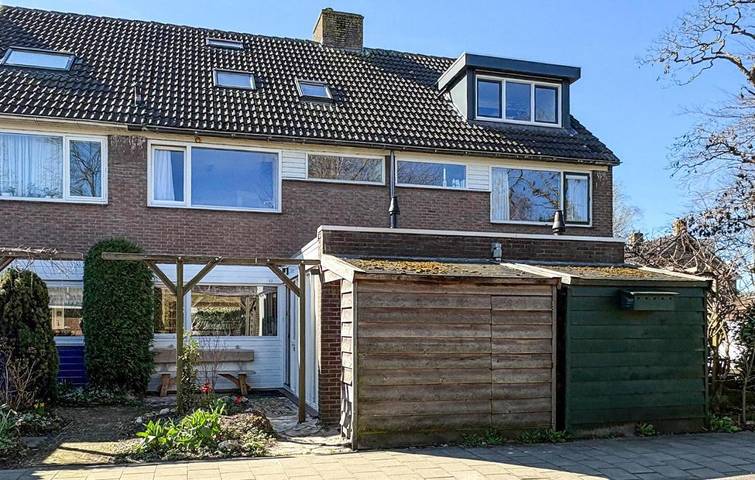 Gîte pour 6 personnes, avec terrasse dans Broek in Waterland