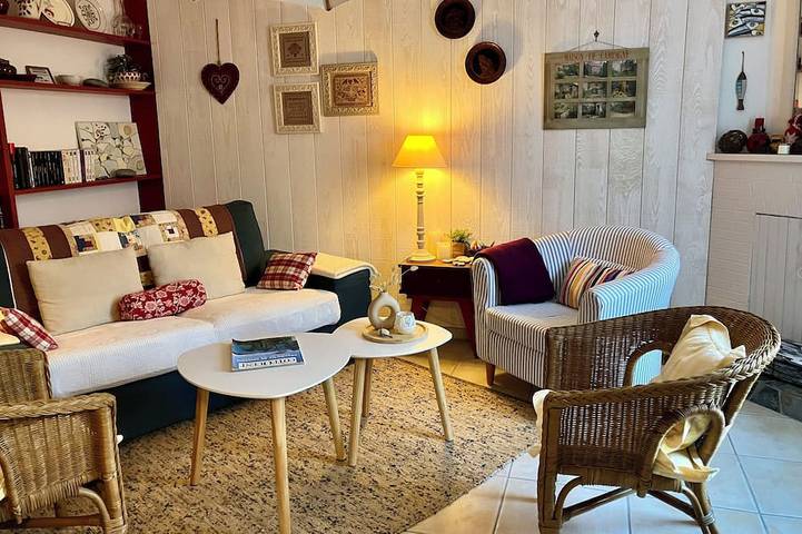 Location de vacances pour 5 personnes, avec jardin à Sizun