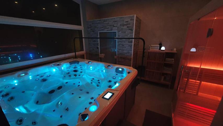 Chambre d’hôte pour 2 personnes, avec jacuzzi ainsi que sauna et terrasse dans Falmignoul - 4