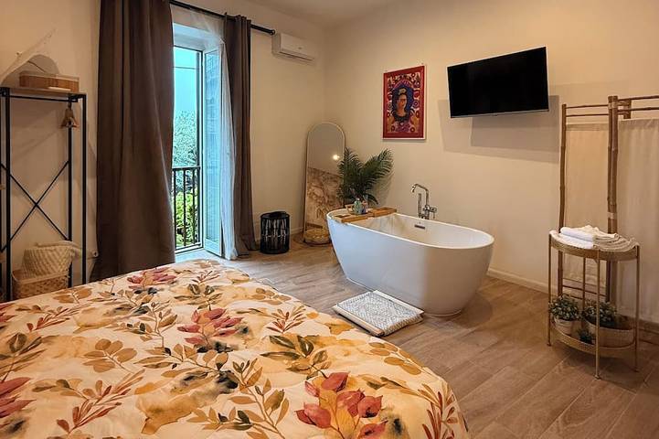 Your perfect stay in the historic heart of Tivoli in Tivoli, Rom Provinz