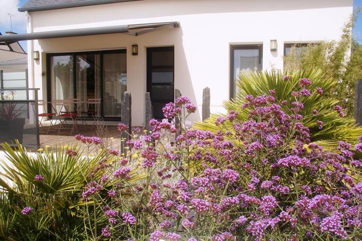 Gîte pour 8 personnes, avec terrasse ainsi que jardin et jacuzzi à Baden (France) - 4