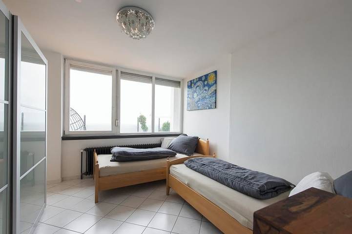 Ferienwohnung für 11 Personen, mit Balkon in Sendling München - 4