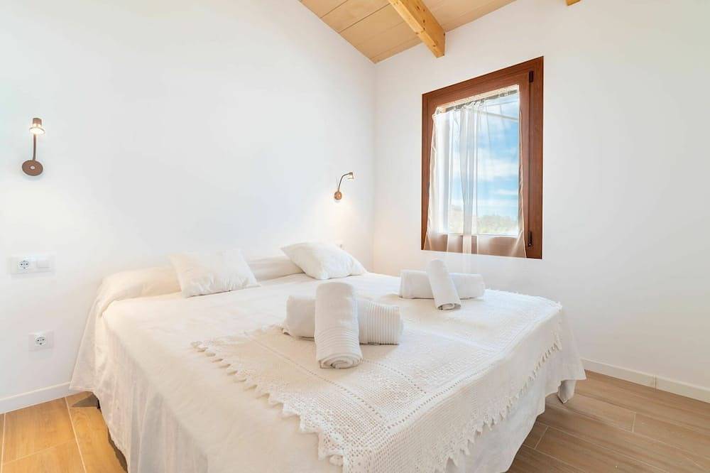 Wunderbares alleinstehendes Ferienhaus mit  W-Lan, Klimaanlage, Tv, Innenhof und Parkplatz in Banyalbufar, Mallorca Westen