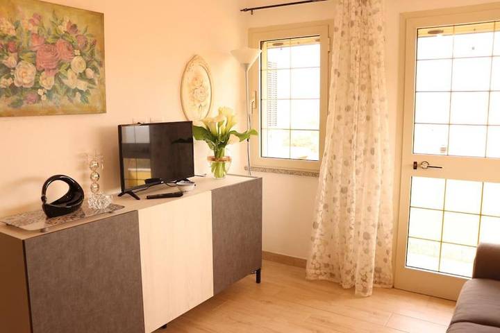 Gîte pour 4 personnes, avec balcon et vue à Sant'Antonio di Gallura - 2