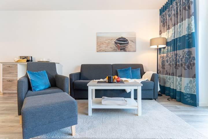 Ganze Wohnung, „Strandmuschel“ Ferienwohnung mit Meerblick Großenbrode in Großenbrode, Ostholstein
