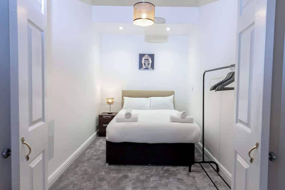 Ganze Wohnung, Cosy & Fully Equipped Cottage in Swinton in Greater Manchester