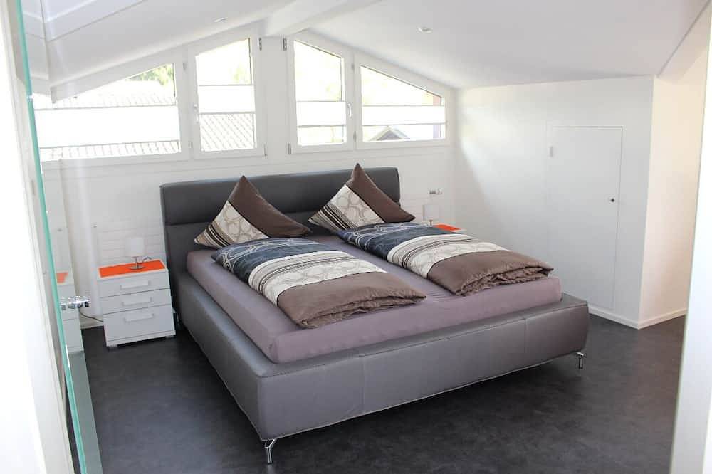 Ferienhaus mit Panoramablick auf die Berge (6P) in Ringgenberg, Berner Oberland