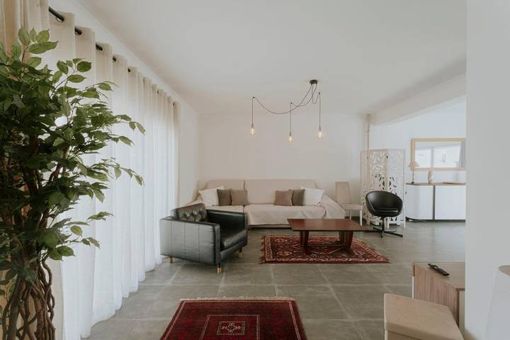 Casa de férias para 6 pessoas, com Terraço em Atouguia da Baleia