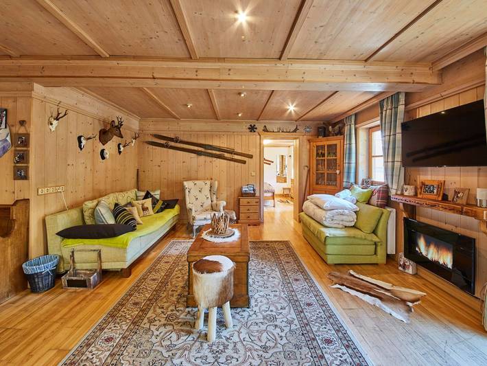 Ferienwohnung für 5 Personen, mit Balkon und Garten, kinderfreundlich