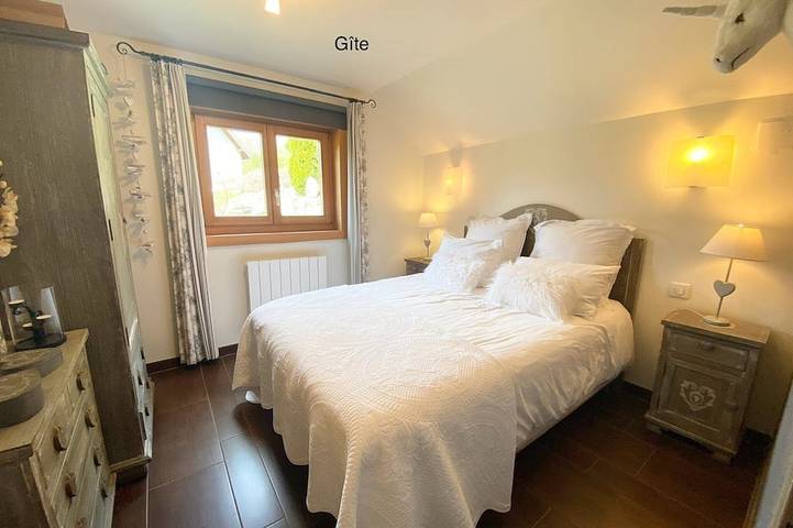 Location de vacances pour 4 personnes, avec Jacuzzi et Terrasse ainsi que Jardin et Sauna à Orbey