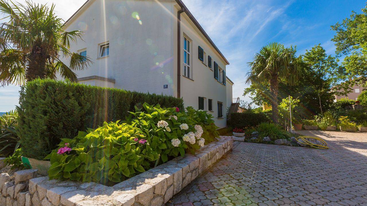 Entire holiday apartment, Ferienwohnung für 3 Personen (28 m²) in Crikvenica in Crikvenica, Primorje-Gorski Kotar
