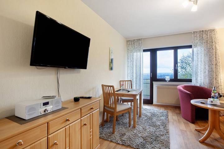 Ferienwohnung für 2 Personen, mit Balkon in Bad Bellingen - 3