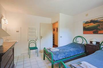 Agriturismo per 4 Persone in Sassofortino, Roccastrada, Foto 3