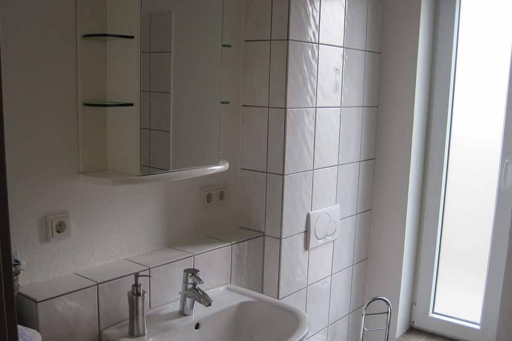 Ganze Wohnung, Ferienwohnung/App. für 2 Gäste mit 80m² in Illingen in Illingen, Saar-Nahe-Bergland