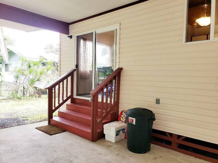 Vacation home for 4 people, with yard in Hawaii