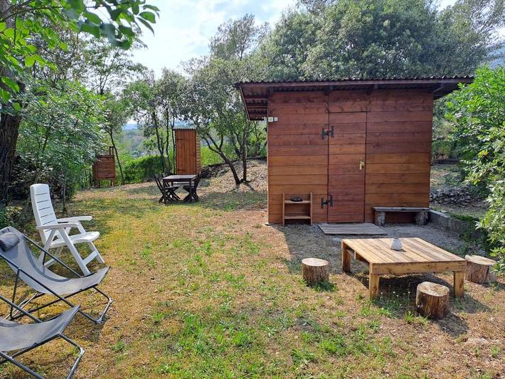 Camping pour 2 personnes, avec Terrasse et Jardin ainsi que Piscine et Vue