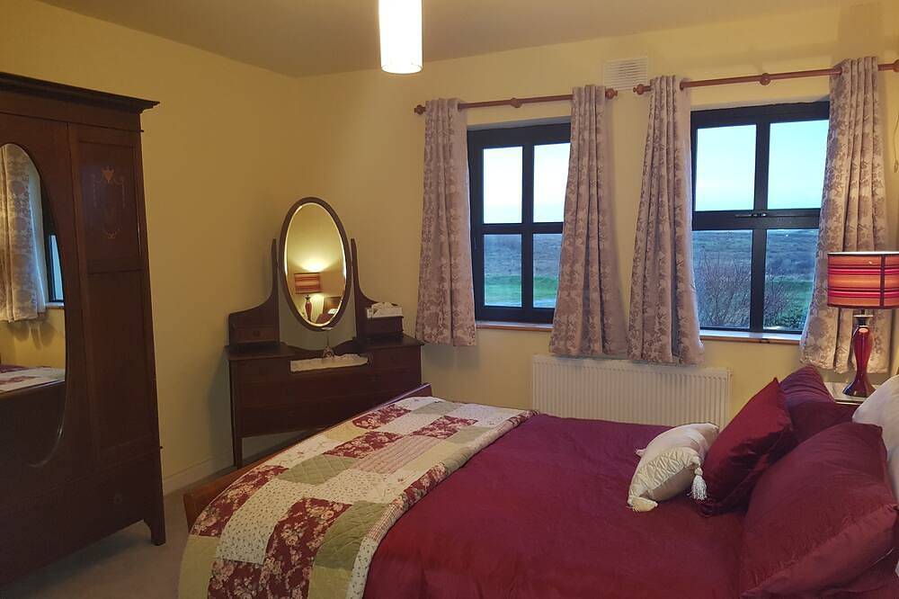 'Gorsehill'  Bright And Spacious With Stunning Panoramic Coastal Views in County Clare