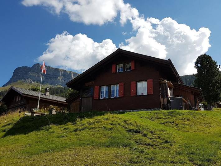 Ferienhaus für 5 Personen, mit Terrasse und Garten sowie Ausblick in Brienz