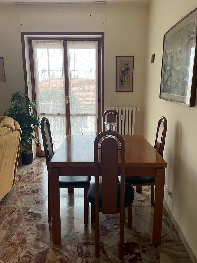 Gîte pour 6 personnes, avec balcon à Novate Milanese - 4