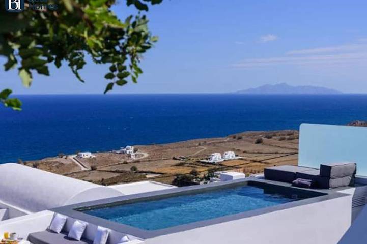 Appart’hôtel pour 5 personnes, avec balcon à Santorin