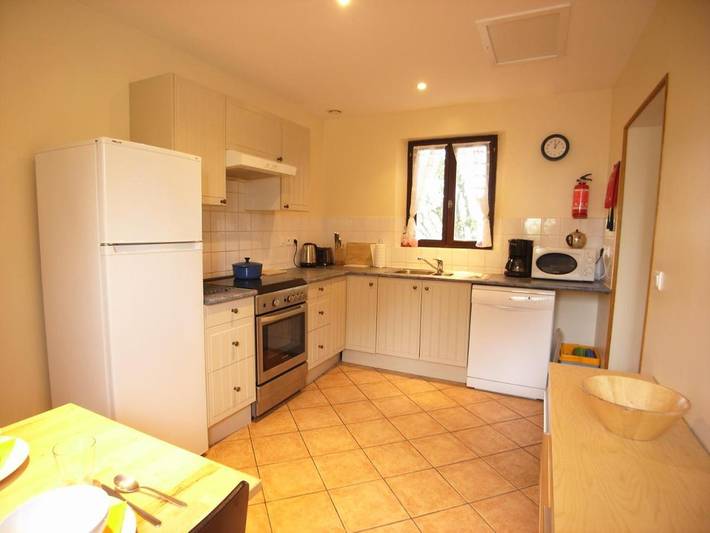 Location de vacances pour 2 personnes, avec piscine et jardin à Les Champs-Géraux - 3