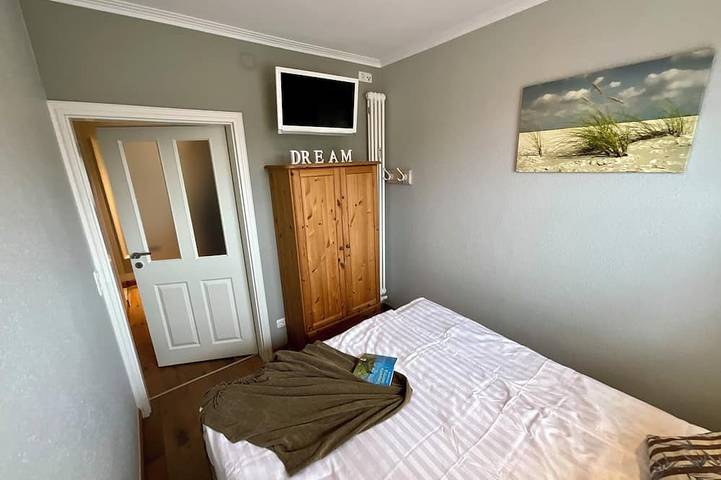 Ganze Wohnung, Ferienwohnung Ofenfeuer in St. Peter-Bad, St. Peter-Ording
