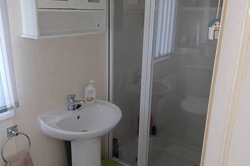Static Caravan for 4 People in Lincolnshire, Midlands, Photo 4