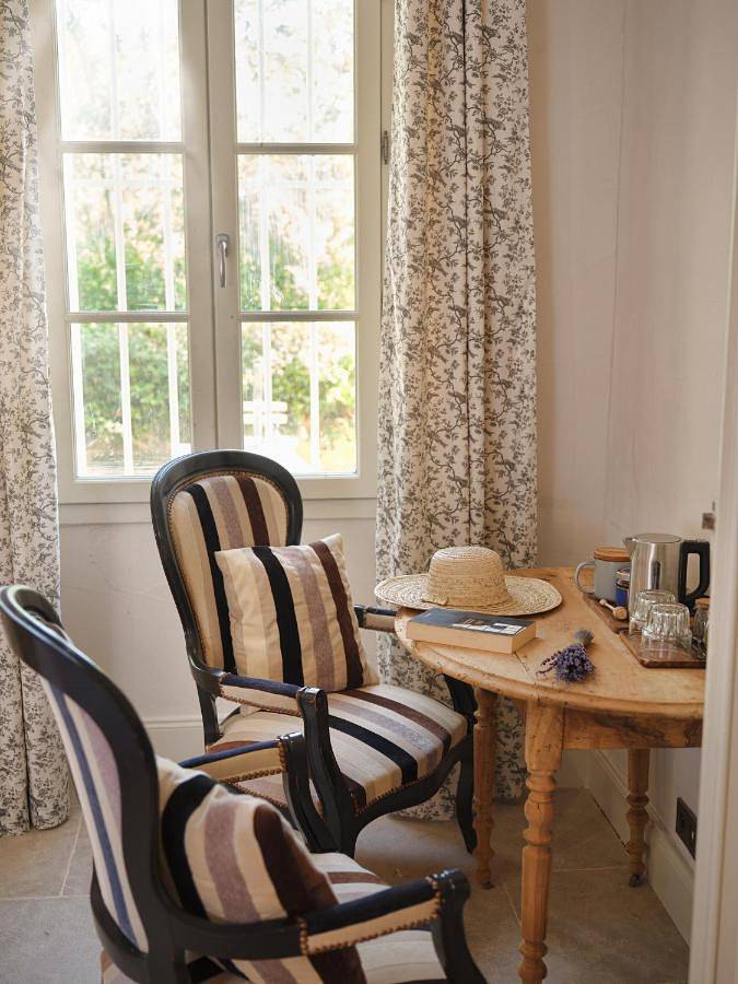 Chambre d’hôte pour 3 personnes, avec jardin et vue ainsi que piscine et sauna à Le Val - 4