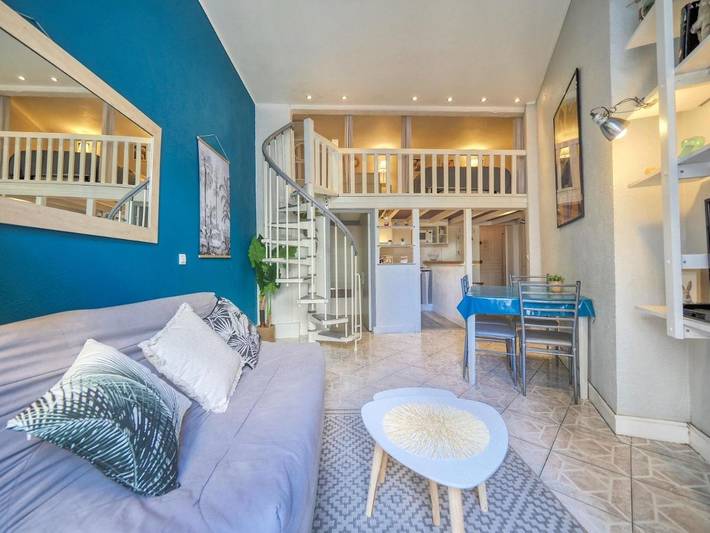 Gîte pour 4 personnes, avec Balcon dans La Gare Du Midi Biarritz