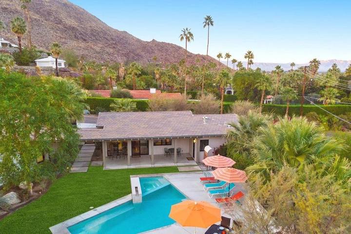 Villa pour 8 personnes, avec vue ainsi que jardin et piscine à Palm Springs