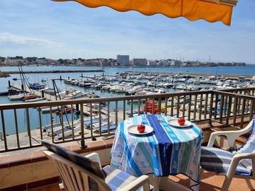Apartment for 2 People in l'Escala, Costa Brava, Photo 2