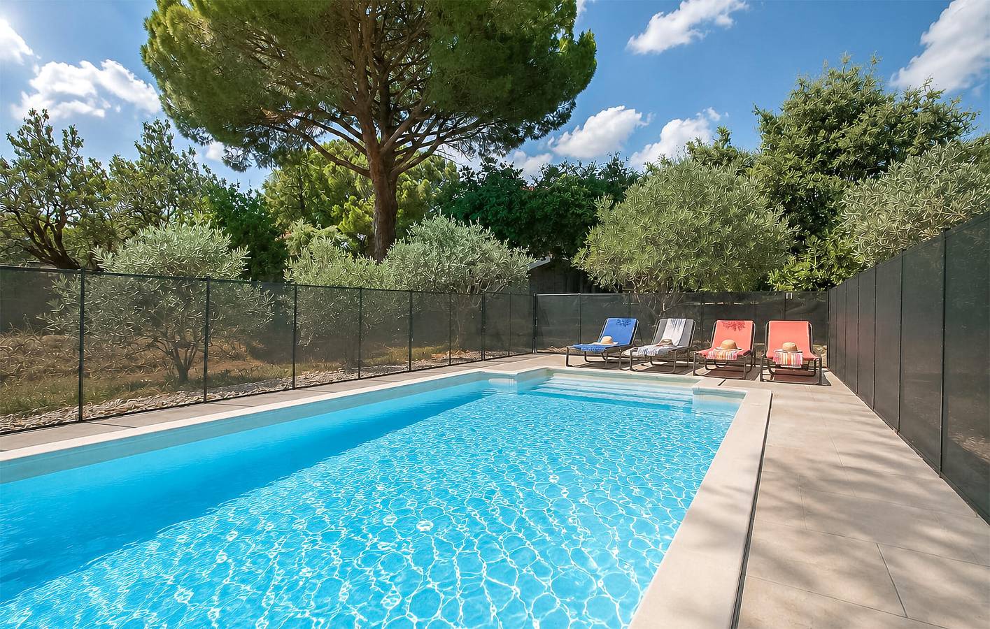 Wohnung mit Bergblick, Pool, WiFi und Parkplatz 800m von Sablet in Sablet, Vaucluse
