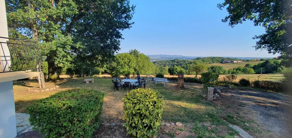 Casa de vacaciones para 4 personas, con vistas y jardín - 1
