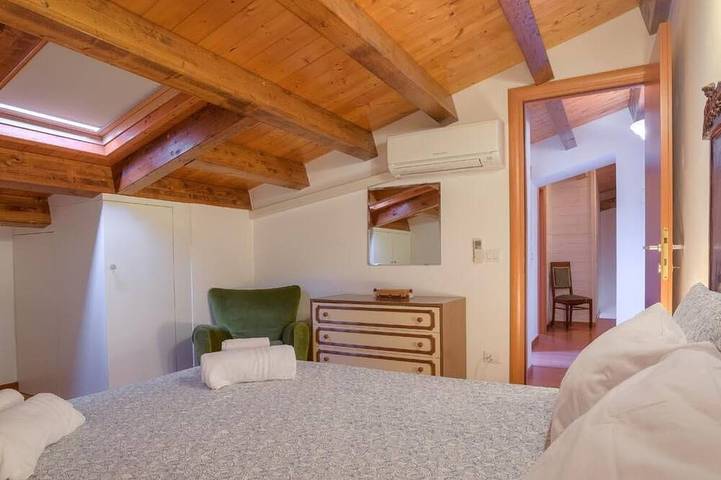 Entire apartment, Agamennone, Wohnung 20 Meter vom Meer entfernt mit einer möblierten Terrasse. in Spiaggia di Anticaglie, Santa Croce Camerina