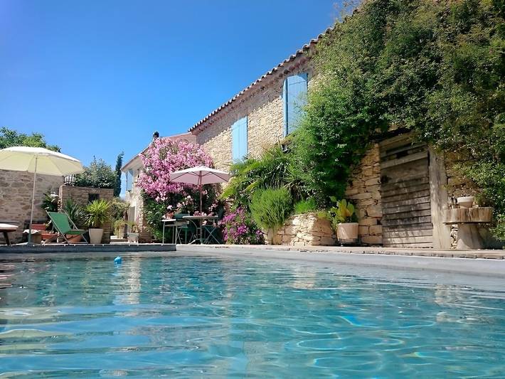 Chambre d’hôte pour 4 personnes, avec jardin et piscine