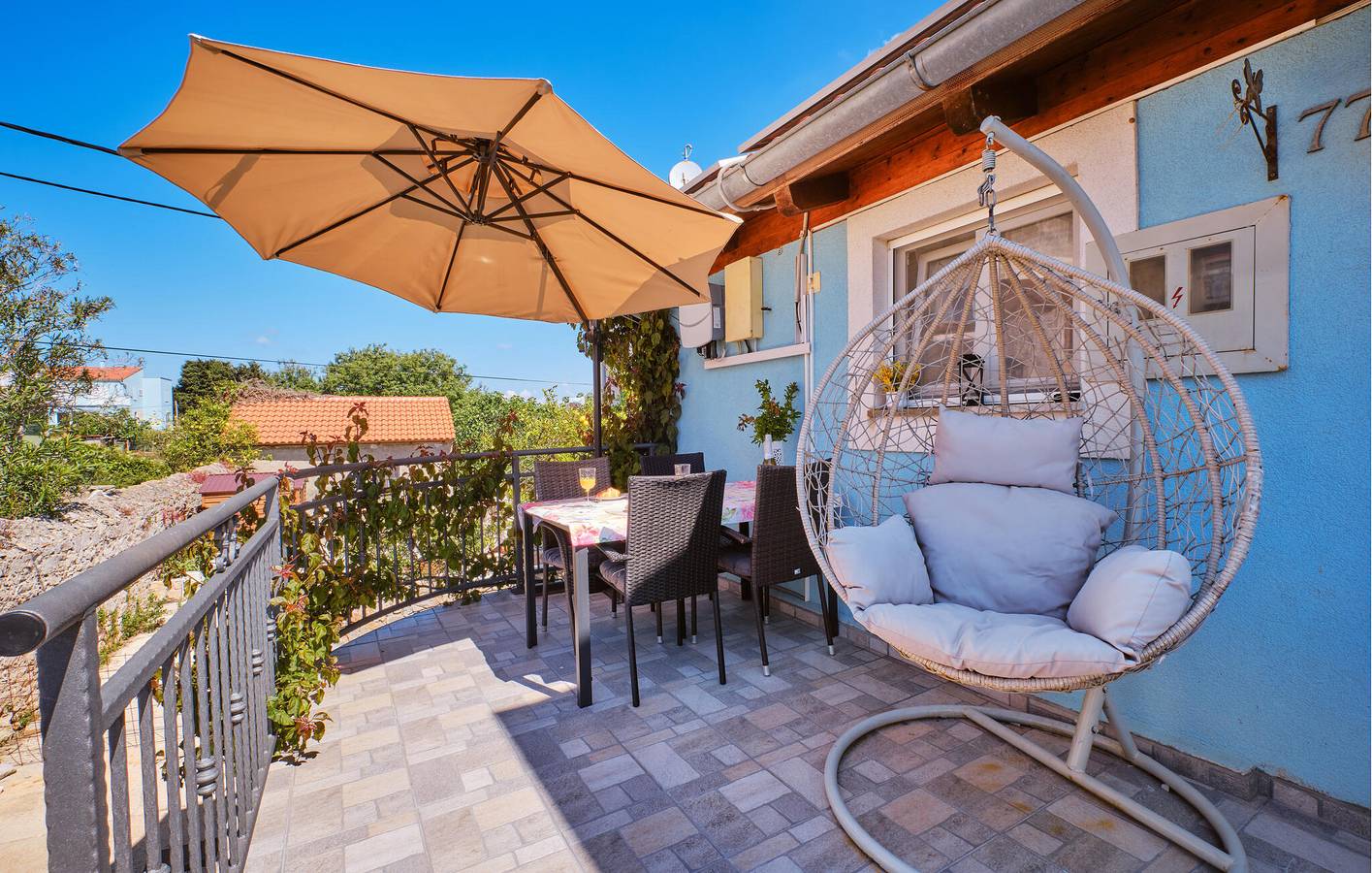 Ganze Ferienwohnung, Ferienwohnung für 3 Personen mit Terrasse in Lošinj