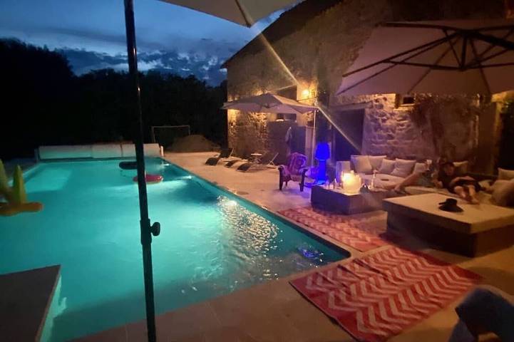 Maison de vacances pour 14 personnes, animaux acceptés