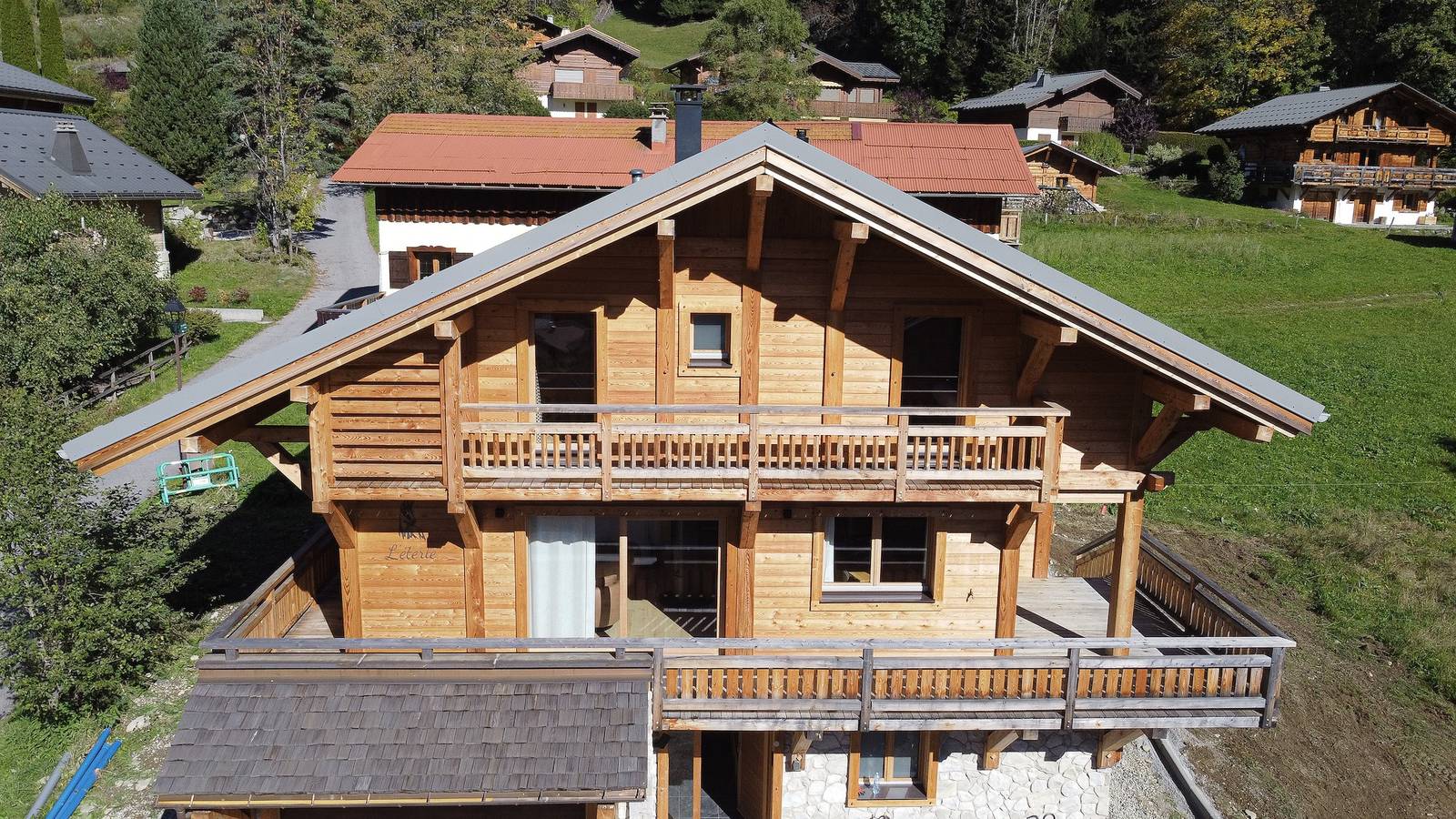 L'Eterle - Grand chalet avec terrasse et jardin in Les Contamines-Montjoie, Pays du Mont-Blanc