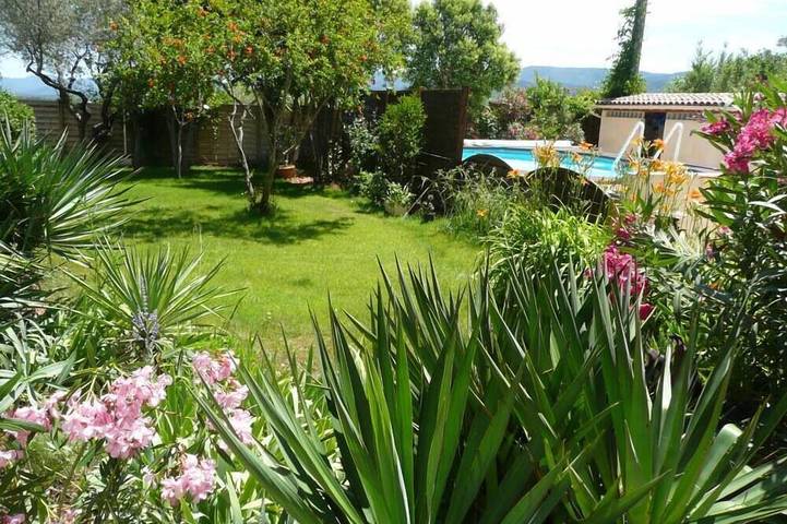 Ferienhaus für 6 Personen, mit Balkon und Garten - 1