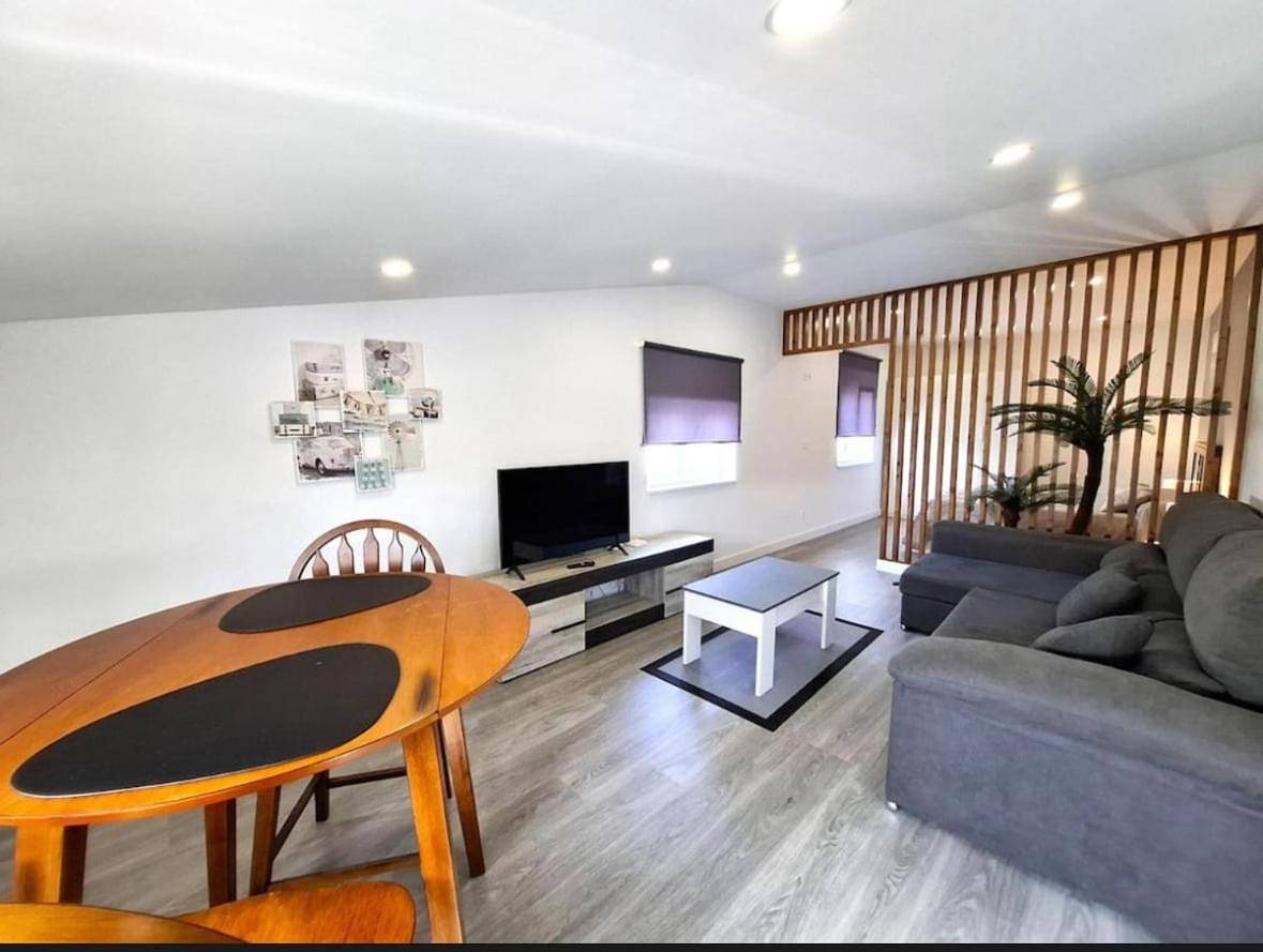 Ganze Wohnung, Atico Deluxe Limosa romántico moderno junto al mar in Praia da Caosa (Cervo (Spain)), Cervo (Spanien)