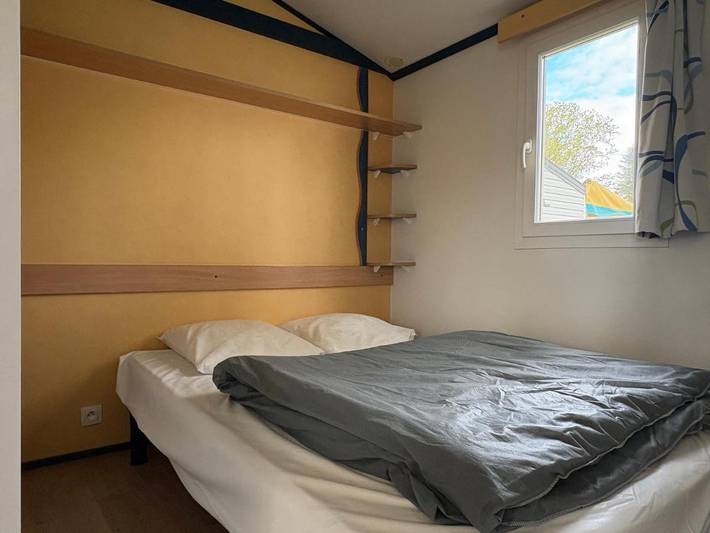 Location de vacances pour 4 personnes, avec piscine et jardin, animaux acceptés à Athée - 2