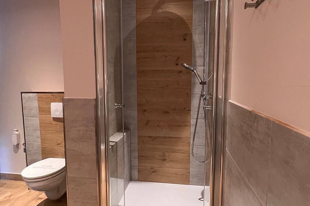 Ganze Wohnung, Wunderschöne barrierefreie Ferienwohnung für bis zu 4 Personen in Schwabstedt, Eider-Treene-Sorge