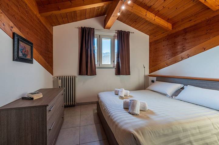 Gîte pour 4 personnes, avec balcon à Barolo - 3