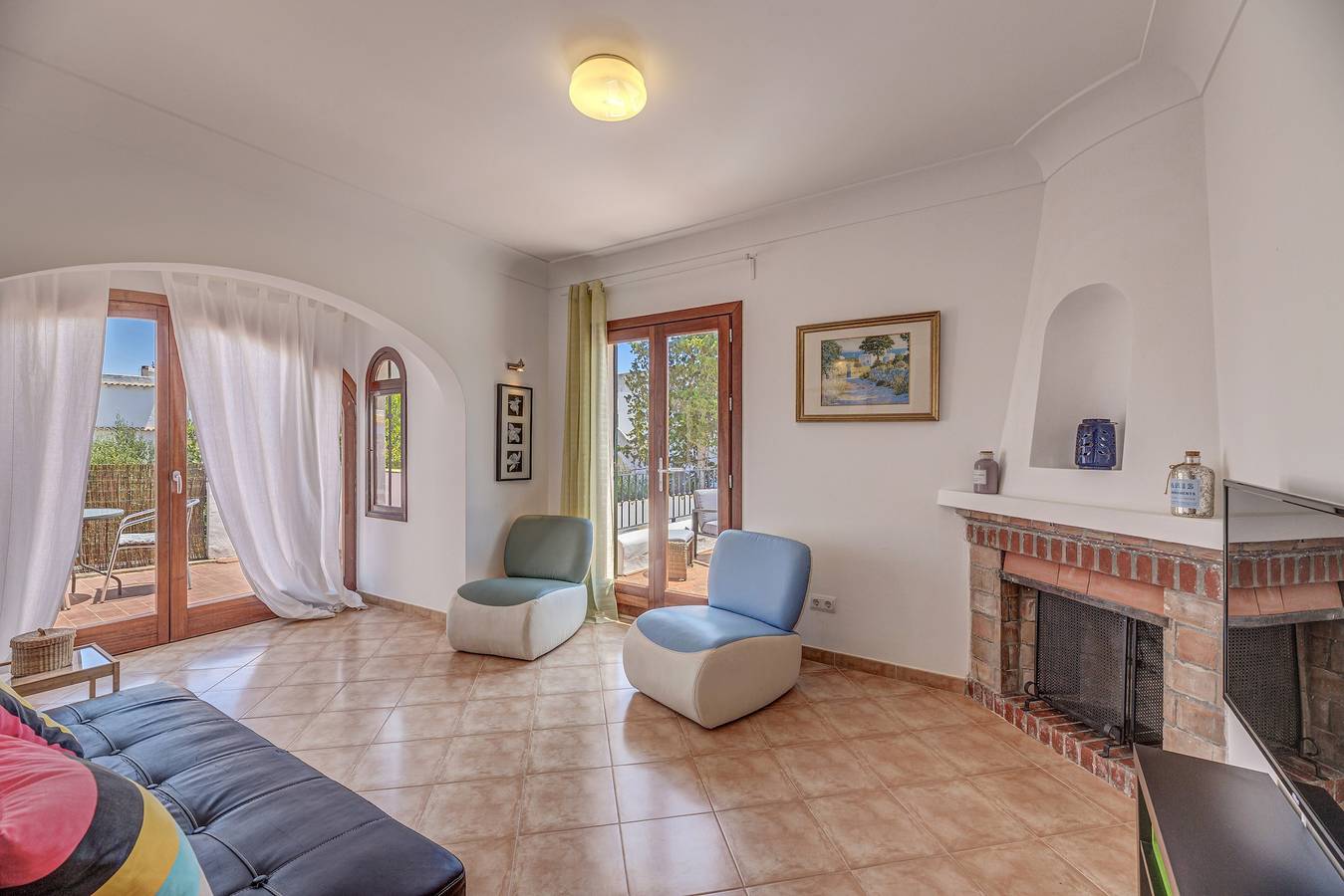 Casa "Sweet Family House" avec climatisation, jardin, terrasse et Wi-Fi ; parking dans la rue in Cala d'Or, Santanyí