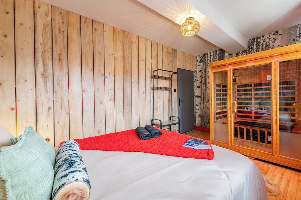 Appartement entier, Grand appartement 8 personnes, Sauna & Baignoire Spa, voyage autour du monde in Drusenheim, Nord de l'Alsace