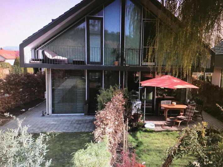 Ferienhaus für 10 Personen, mit Seeblick und Ausblick sowie Garten in Untersee