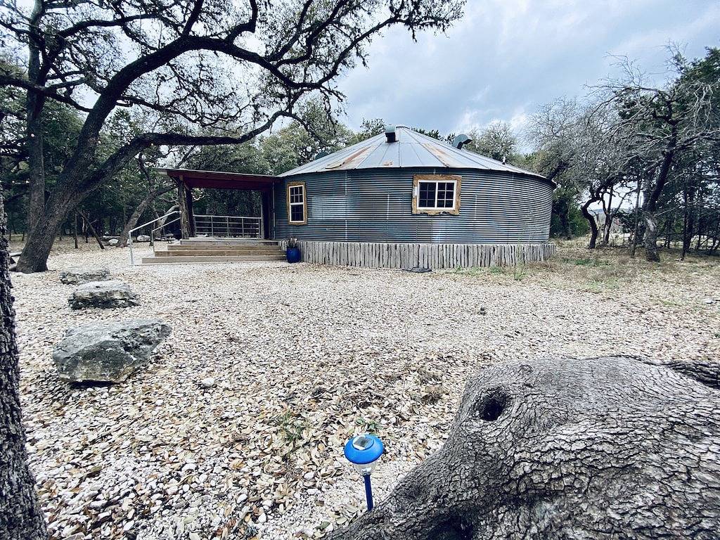 Unique Grain Bin Cabin auf abgelegenen 32. 2 Hektar in Leakey, Real County