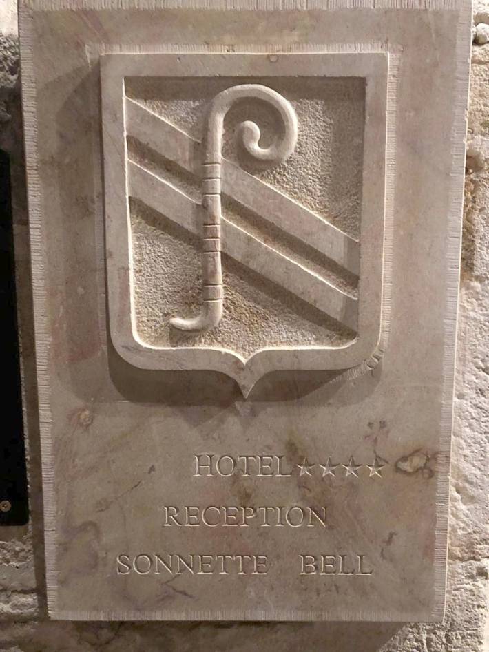 Hôtel pour 4 personnes, avec jacuzzi et piscine dans Collegiale Notre Dame - 3