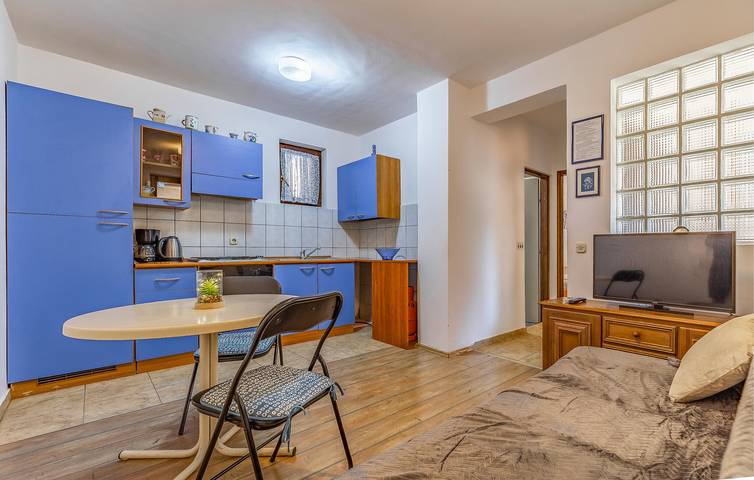 Gîte pour 2 personnes, avec terrasse à Medulin - 3